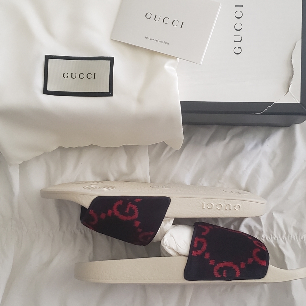 Gucci Slides - Picture 4 of 6